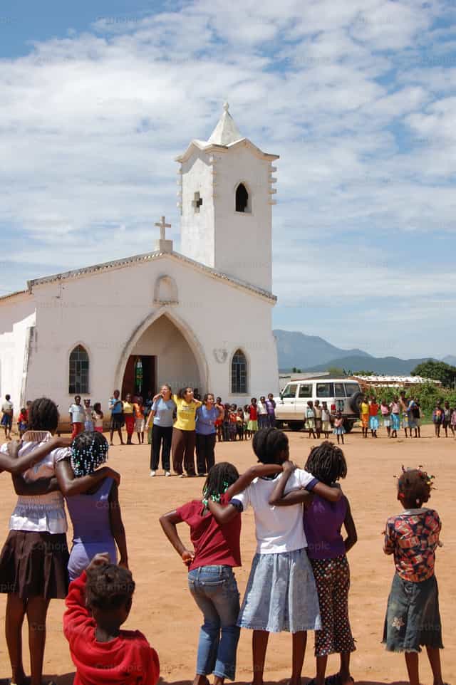 Mision en Africa - Banco de imágenes católicas