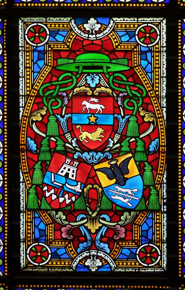 Ventana de vidriera de San Lorenzo - Banco de imágenes católicas
