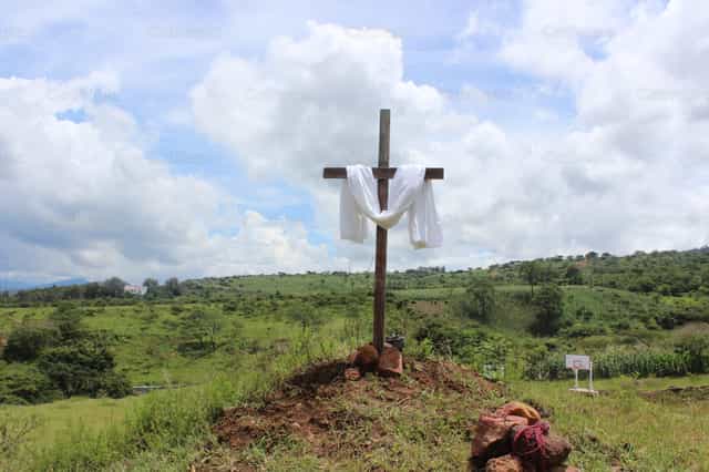 La croce di Cristo - Immagini stock cattoliche