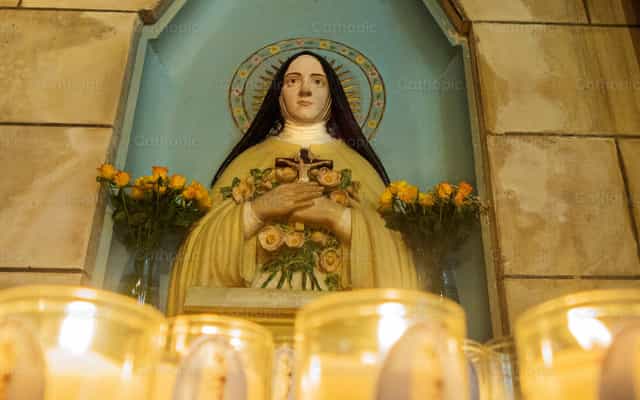 Santa Teresita ng Batang Jesus - Mga Catholic stock image