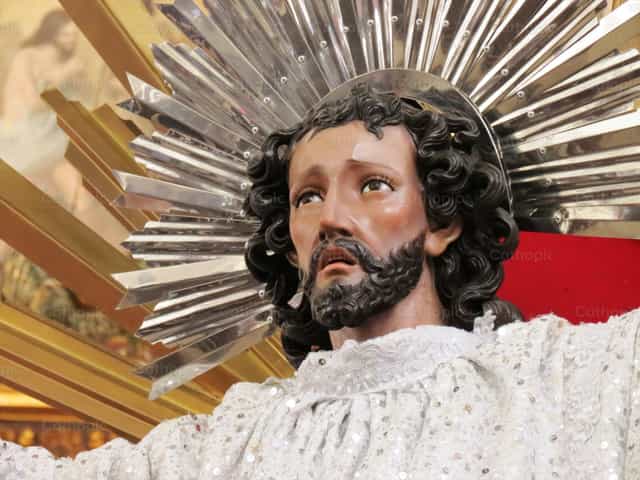 Katholieke beeldhouwwerken, heilige kunst. - Katholieke stockfoto's - Foto door Luis Carlos Bonilla Soto