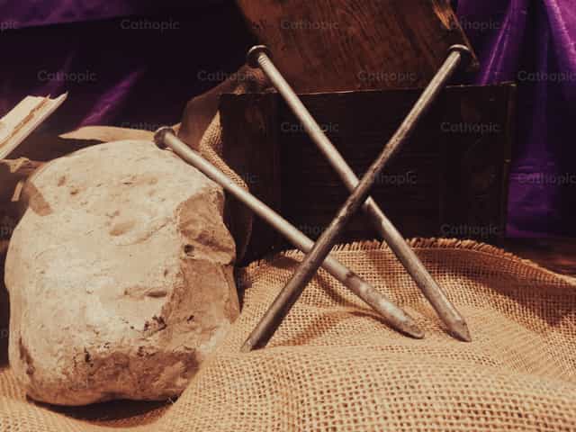 Clous - Images catholiques de stock