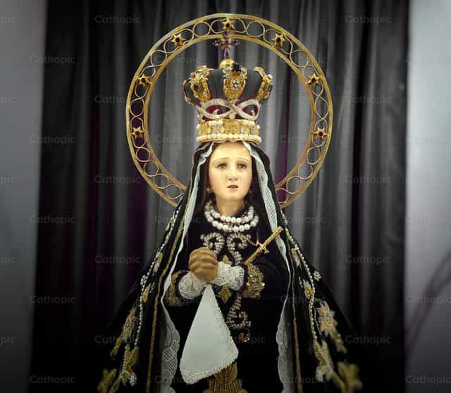 Nuestra Señora de los Dolores de Soriano - Banco de imágenes católicas