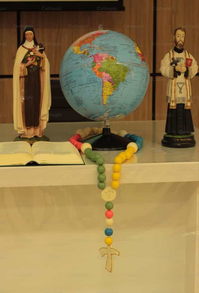 Missionary Altar - Catholic stock images - Photo by edmarads