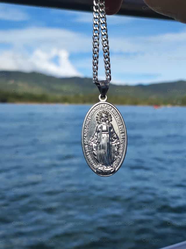 Medalha Milagrosa - Imagens católicas de stock