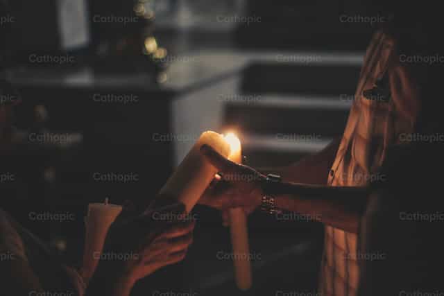 Osternacht. Neues Feuer - Katholische Stockfotos