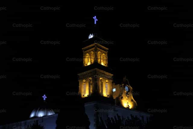 Templo San Pablo Apóstol - Banco de imágenes católicas