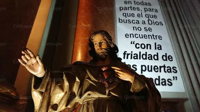 Amor de Cristo - Banco de imágenes católicas