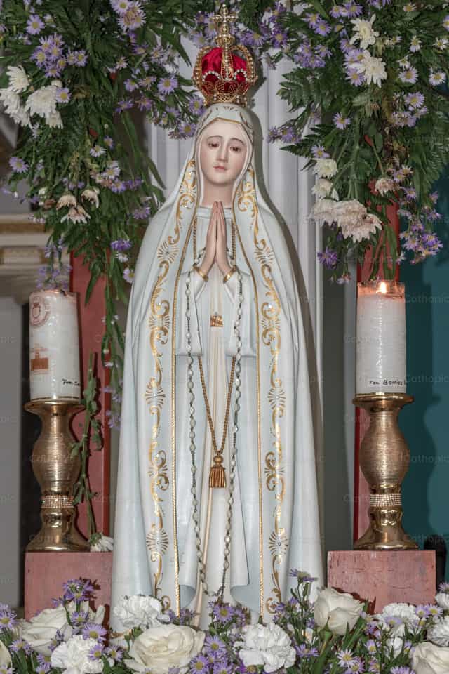 Rainha do Céu - Imagens católicas de stock