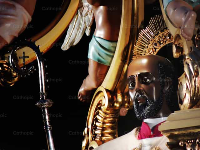 Imagenes en iglesia - Banco de imágenes católicas