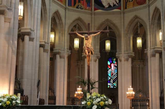 La cruz de la Almudena - Banco de imágenes católicas