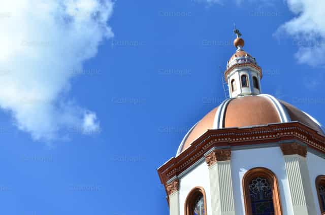 Basilica Menor del Senor de Los Milagros - Banco de imágenes católicas