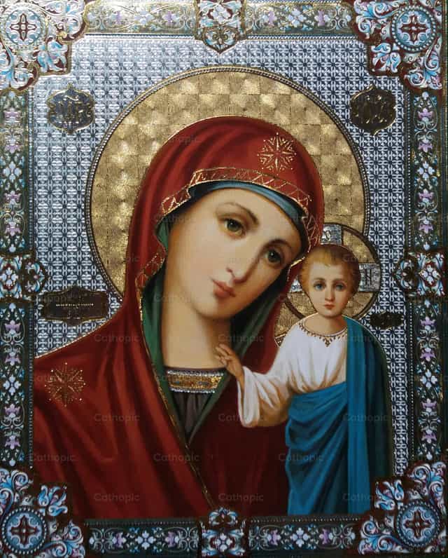 Virgen Maria con el Niño Jesus - Banco de imágenes católicas - Fotografía por Marvin
