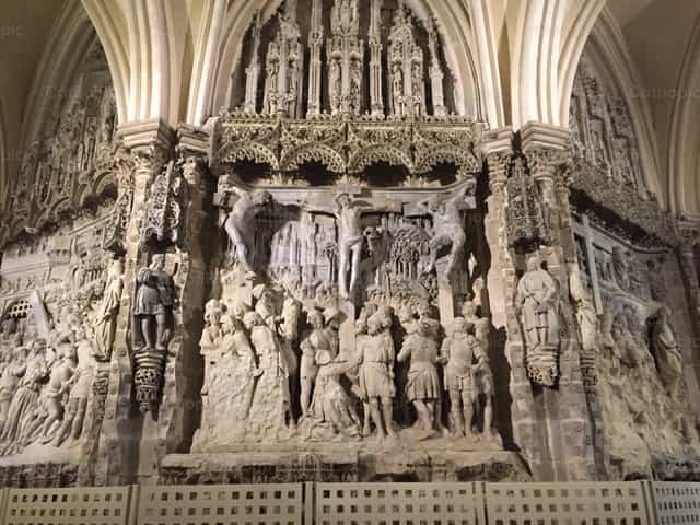 Szenvedéstörténet Burgos gótikus templomában - Katolikus stockképek