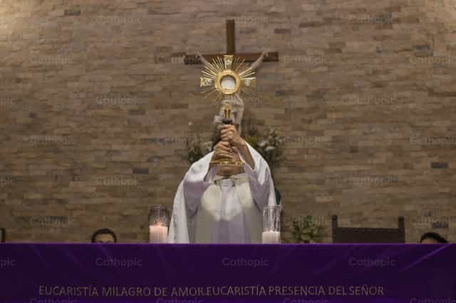 Gezegend Sacrament van het Altaar - Katholieke stockfoto's