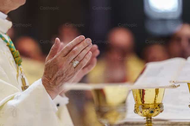 Oración de Intercesión: El Pastor Ora - Banco de imágenes católicas - Fotografía por Diócesis de Córdoba