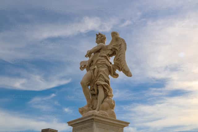 Estatua de Angel - Banco de imágenes católicas