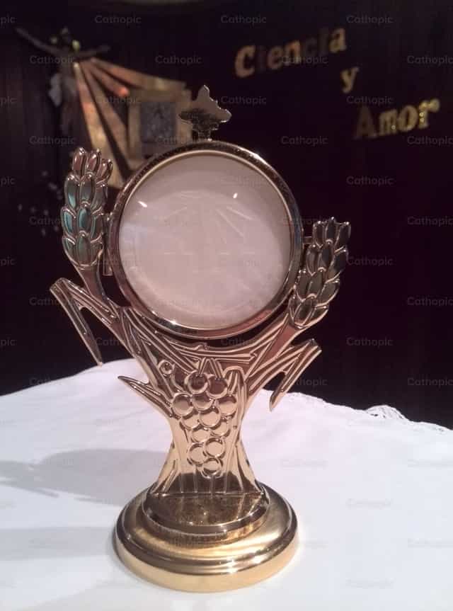 Exposicion del Cuerpo de Cristo - Banco de imágenes católicas