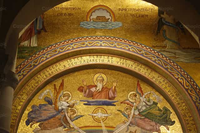 God the Father - Catholic stock images - Photo by encaminados vamos