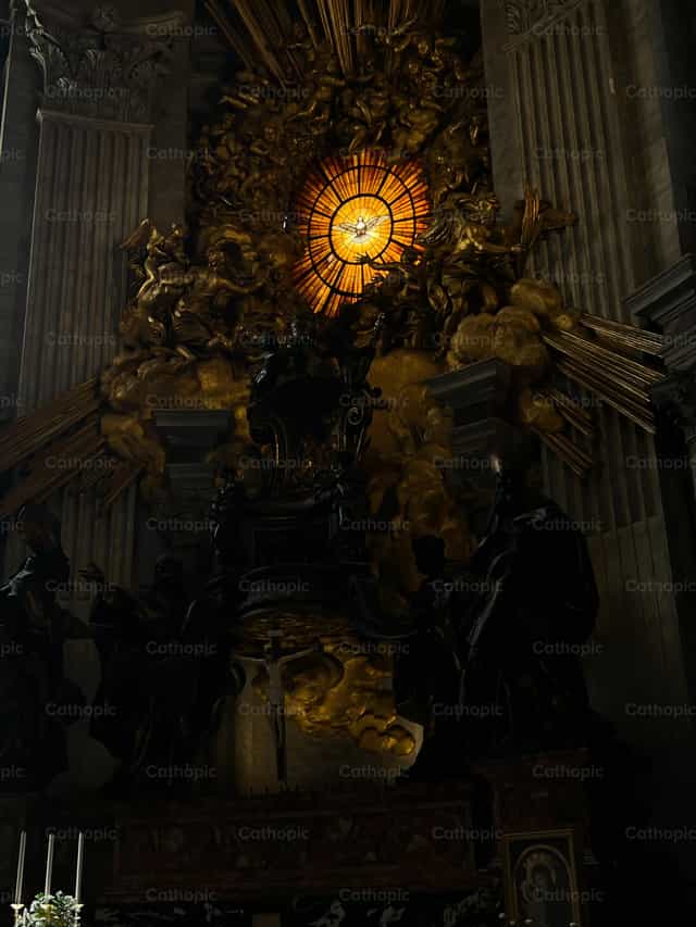 Espiritu Santo - Banco de imágenes católicas - Fotografía por Frames Cristianos