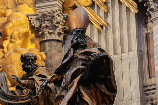 La chaire de saint Pierre - Images catholiques de stock - Photo de encaminados vamos