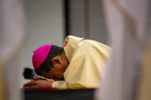 Pagbibigay ng pag-ibig - Mga Catholic stock image