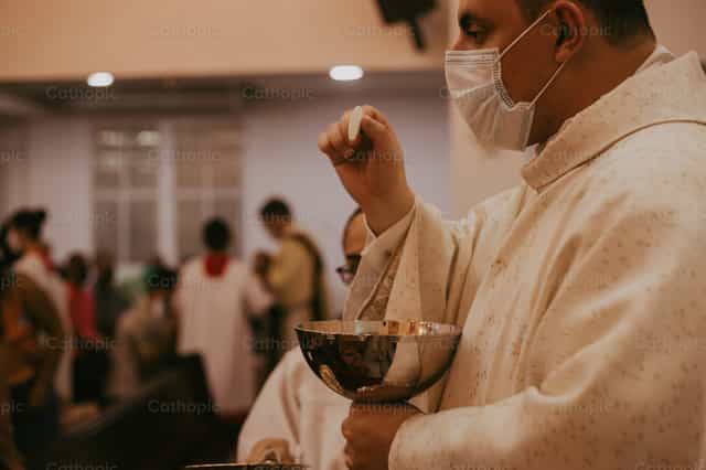 Communion - Images catholiques de stock