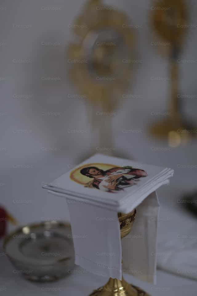 Vasos Sagrados - Banco de imágenes católicas - Fotografía por Cielo Cardona