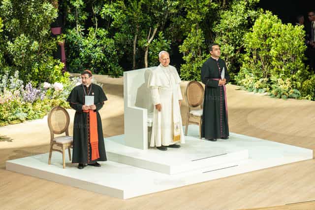 El papa León con el obispo José Luis Cobo - Banco de imágenes católicas - Fotografía por Rodrigo De Miguel