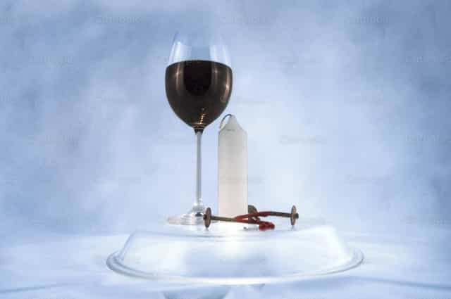 vino y vela - Banco de imágenes católicas