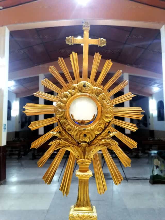 Look at me - Catholic stock images