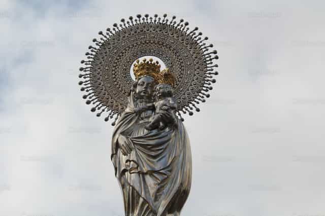 Virgen del Pilar - Banco de imágenes católicas