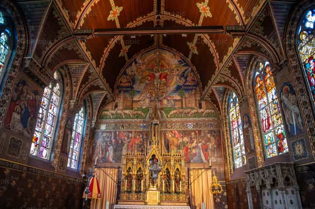 Basilika des Heiligen Blutes - Katholische Stockfotos