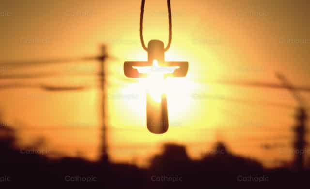 La Luz de la cruz - Banco de imágenes católicas