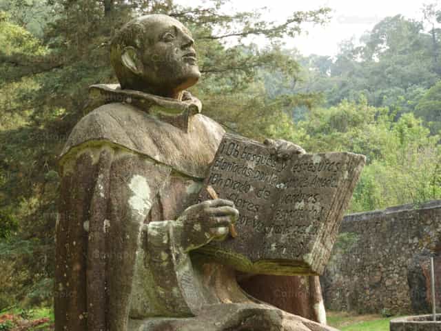 San Juan de La Cruz - Banco de imágenes católicas - Fotografía por Sarie Q