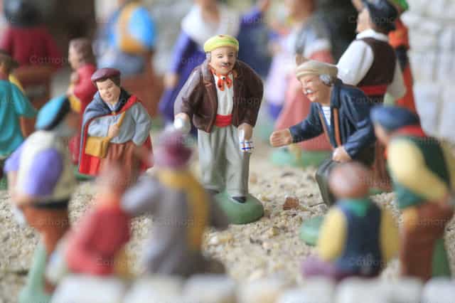 Jugadores de petanca en el belén - Banco de imágenes católicas
