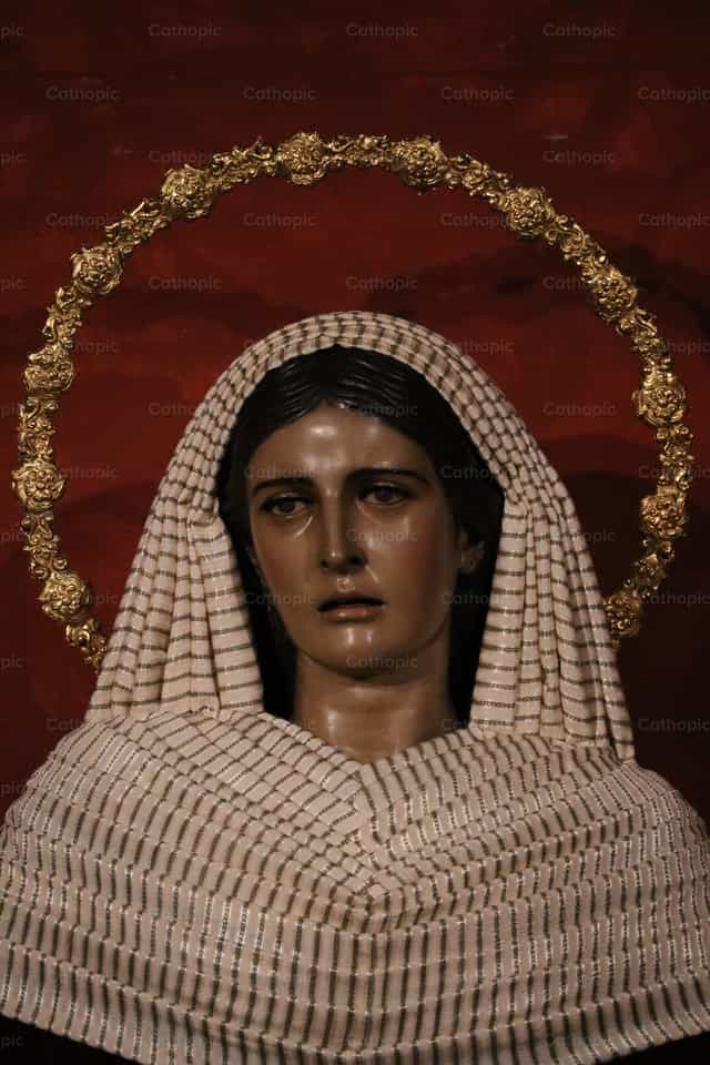 St. Martha - Catholic stock images - Photo by Hugo Enriquez Bañez