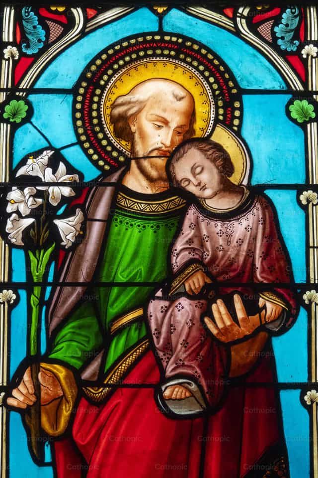 San José con Jesucristo en brazos - Banco de imágenes católicas - Fotografía por Joan Sutter
