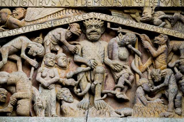 Los tormentos del infierno - Banco de imágenes católicas - Fotografía por Joan Sutter