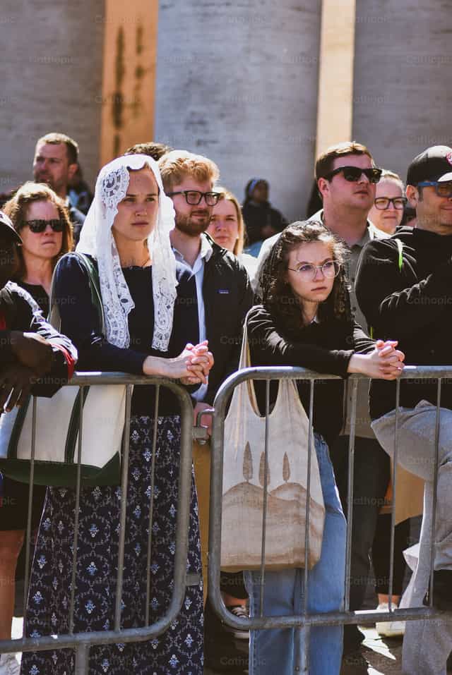 Funeral de Papa Francisco - Banco de imágenes católicas - Fotografía por Samuel Rufini