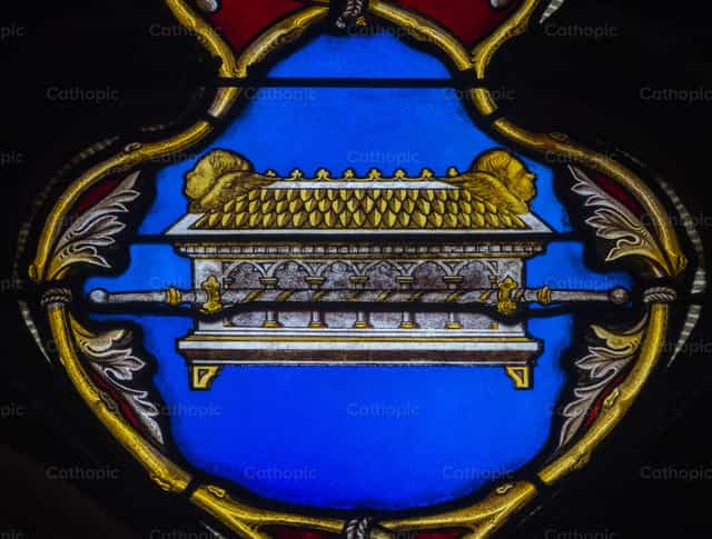 Stained glass (19th century) of the ark of the covenant - Catholic stock images - Photo by Joan Sutter