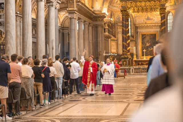 Misa en Santa María la Mayor en Roma - Banco de imágenes católicas - Fotografía por Yandry Fernández Perdomo