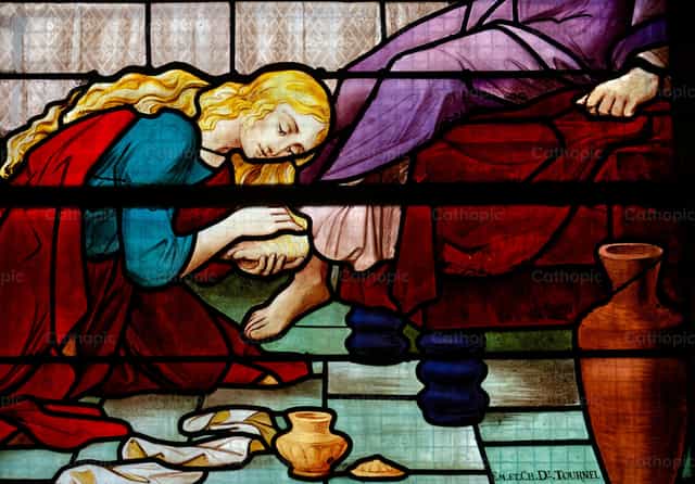 Santa María Magdalena lavando los pies a Jesús - Banco de imágenes católicas - Fotografía por Joan Sutter