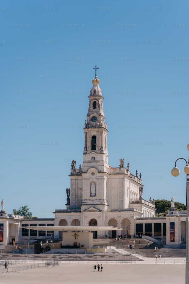 Santuario de Fátima - Banco de imágenes católicas - Fotografía por Francisco Xavier Franco Espinoza