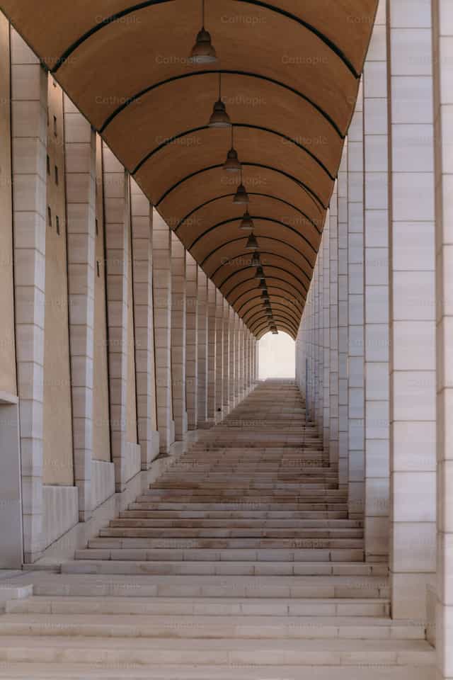 Santuario de San Pio - Banco de imágenes católicas - Fotografía por Francisco Xavier Franco Espinoza