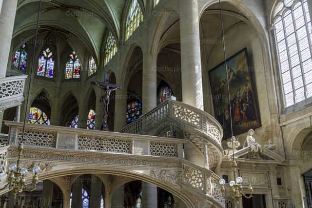 Interior de La iglesia de San Esteban del Monte Paris, France - Banco de imágenes católicas - Fotografía por Paul Van Buekenhout