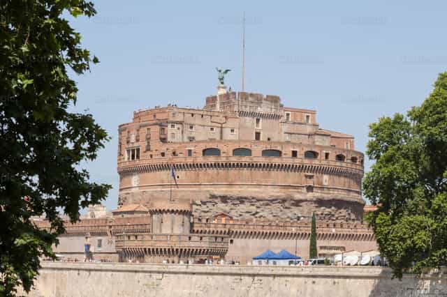 Castillo de San Angelo - Banco de imágenes católicas - Fotografía por encaminados vamos