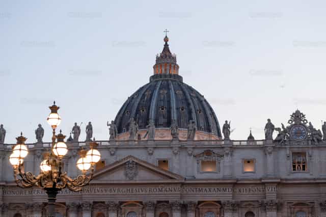 Basílica de San Pedro - Banco de imágenes católicas - Fotografía por encaminados vamos