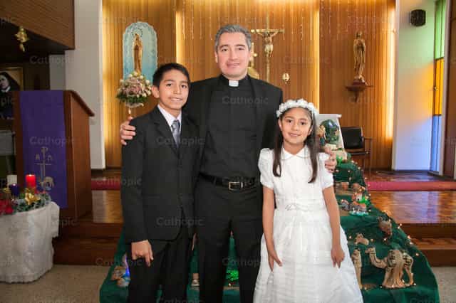 First communion - Catholic stock images - Photo by Clina CG