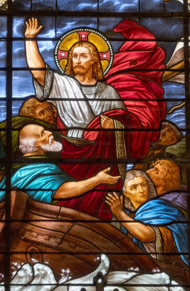 Jesús calma la tempestad - Banco de imágenes católicas - Fotografía por Joan Sutter